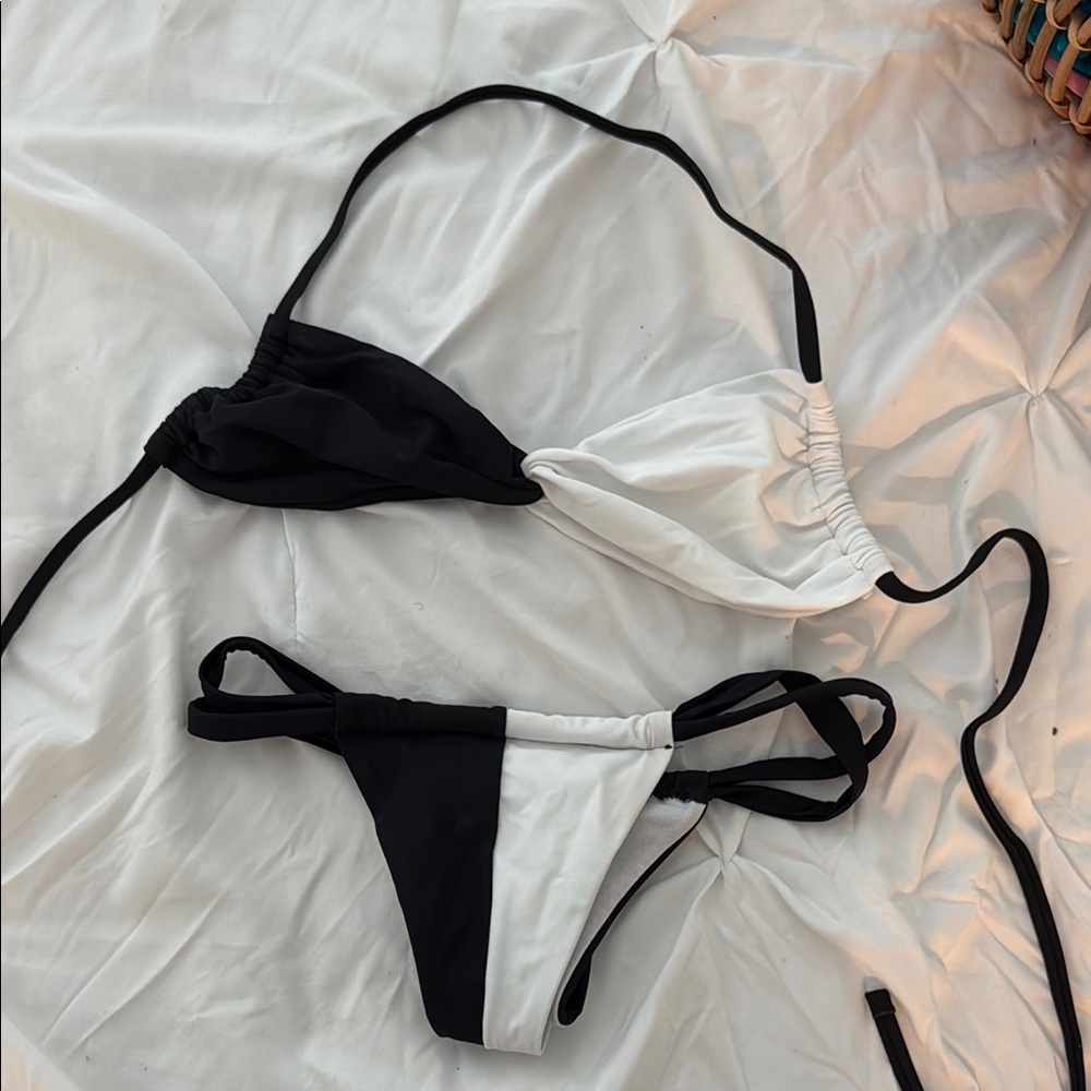 Black and White Bikini Set